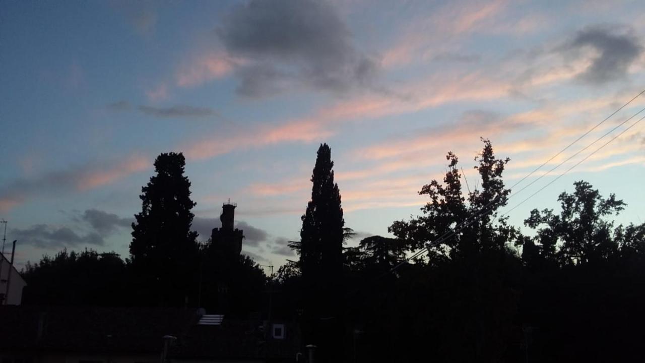 Vista Su Giardini Storici In Oltrarno Apartment Firenze Bagian luar foto